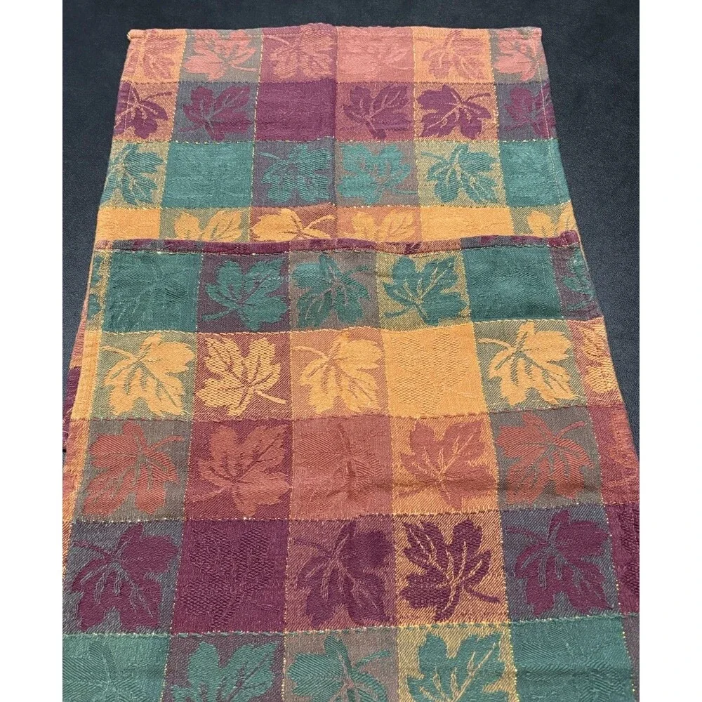 Avon Vintage Autumn Fall Harvest Leaf Tapestry Metallic Orange Green Napkins.